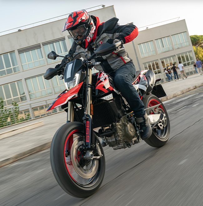 2024 Ducati Hypermotard 698 Mono RVE Demo