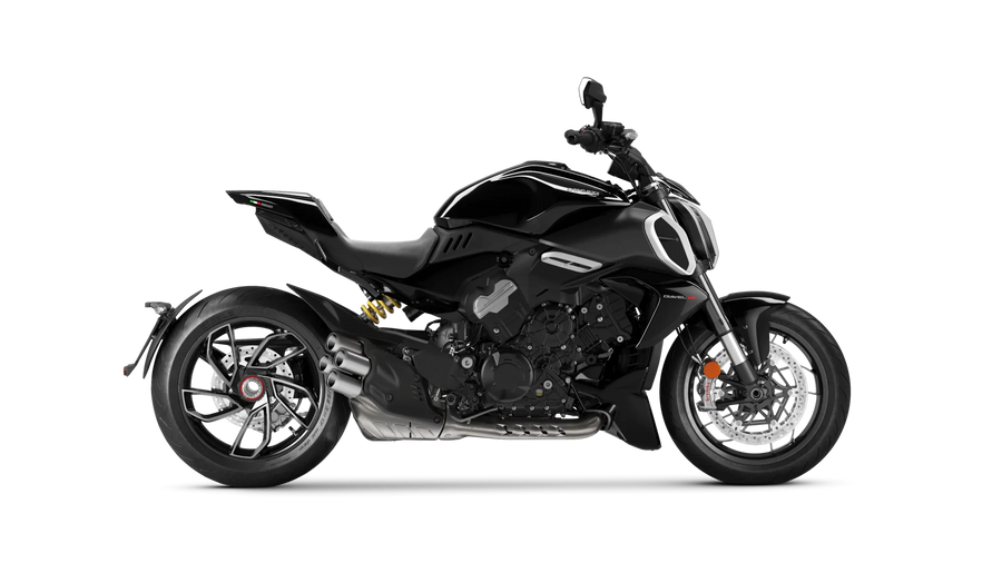 Ducati diavel 900 deals